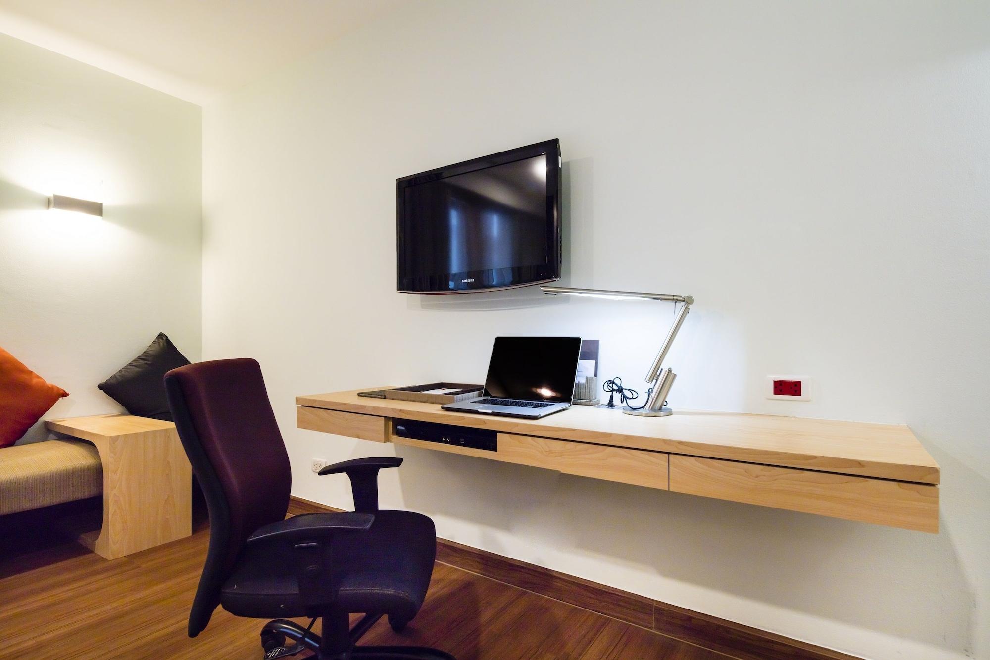 Hotel Solo, Sukhumvit 2, Bangkok - Sha Extra Plus Εξωτερικό φωτογραφία