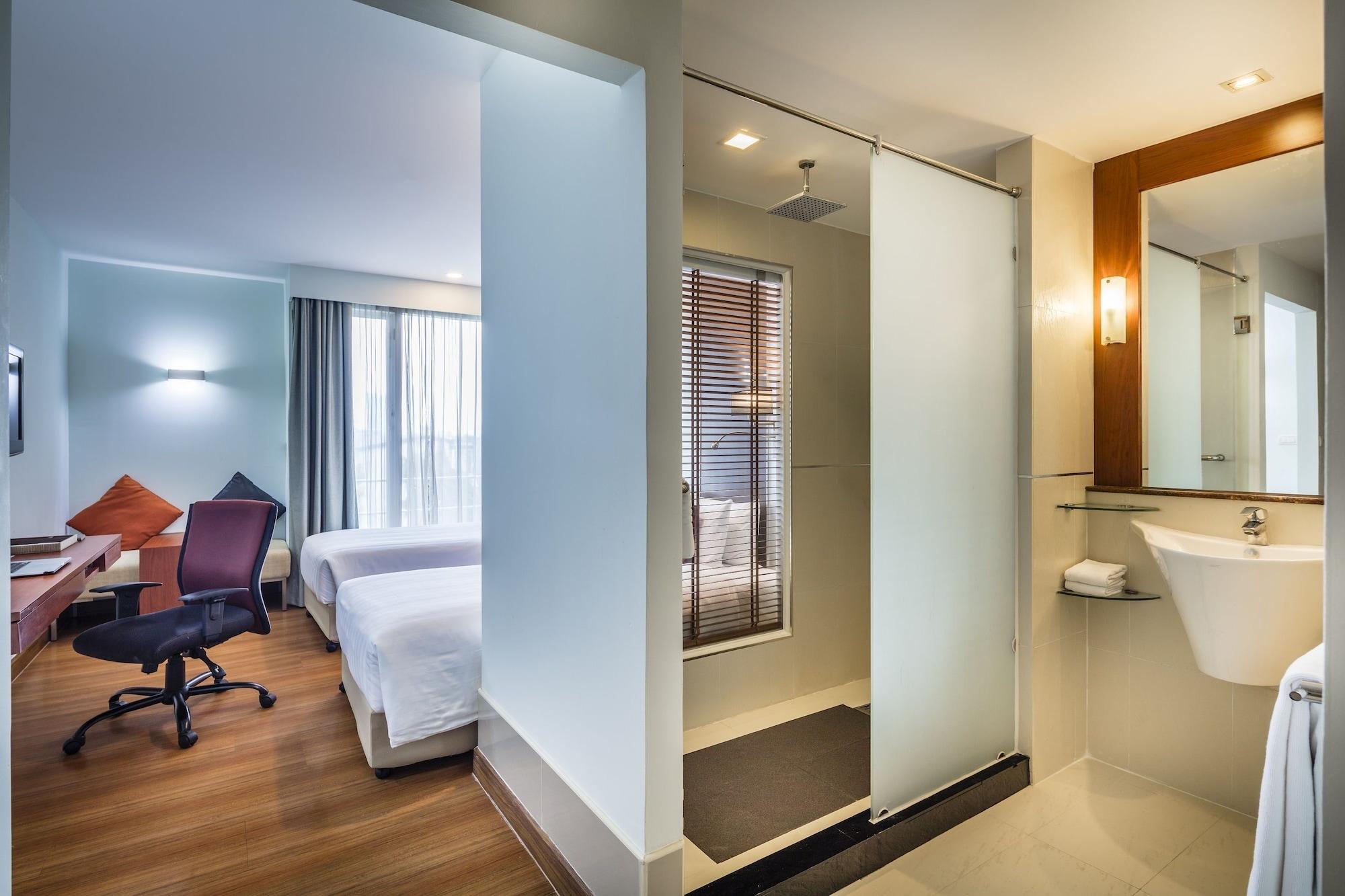 Hotel Solo, Sukhumvit 2, Bangkok - Sha Extra Plus Εξωτερικό φωτογραφία