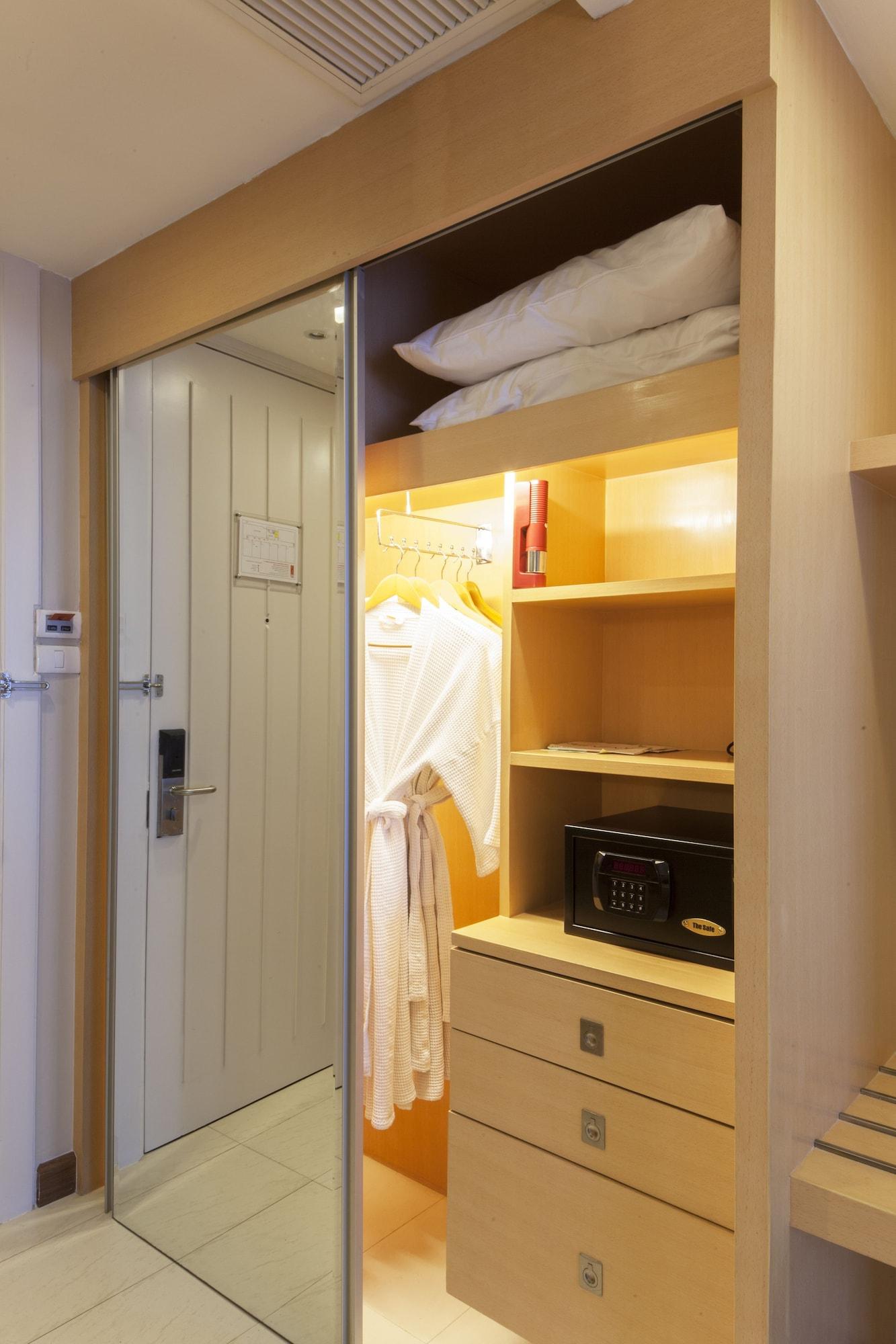 Hotel Solo, Sukhumvit 2, Bangkok - Sha Extra Plus Εξωτερικό φωτογραφία